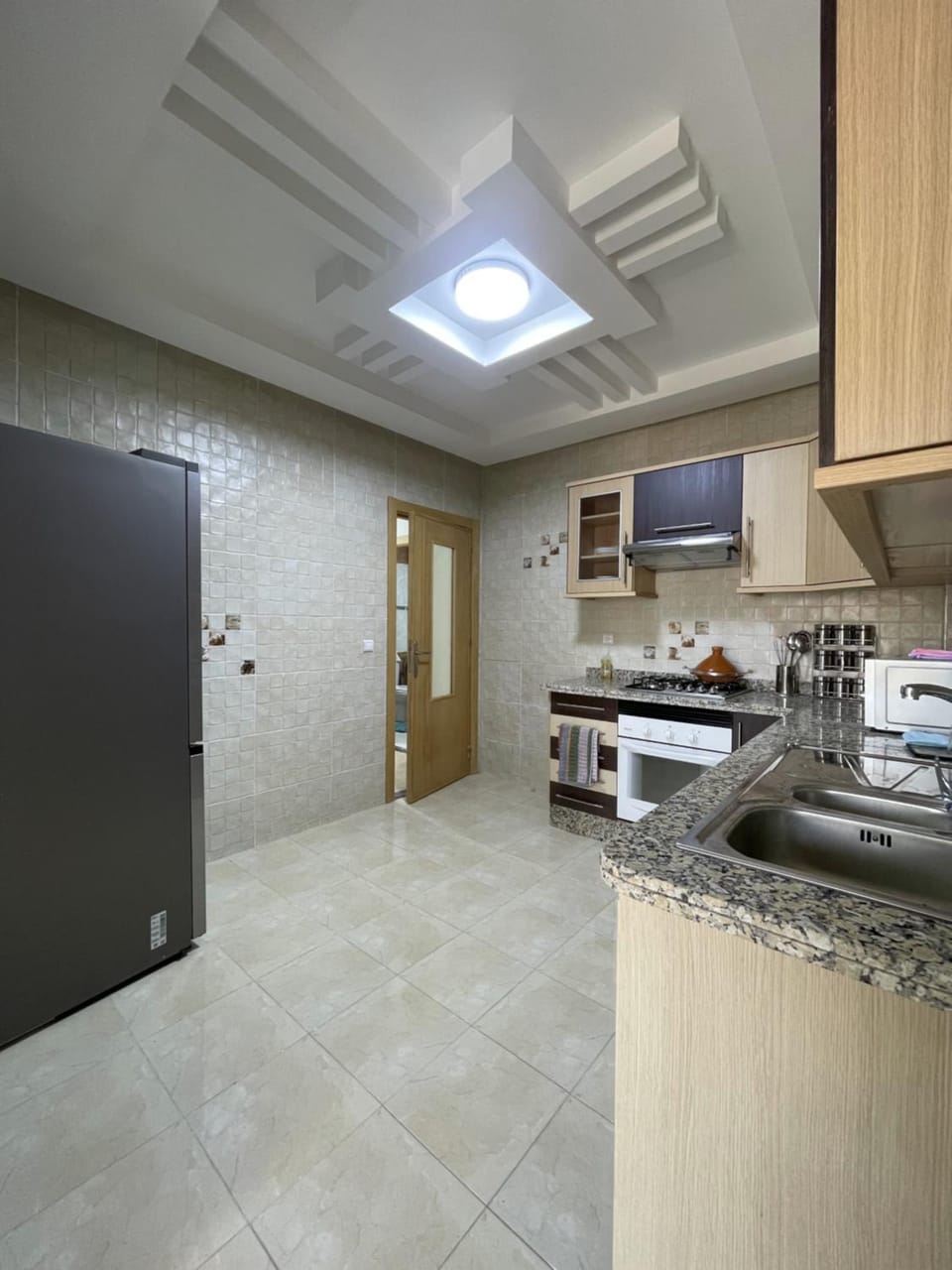 C21 Downtown Big Family and parking Apartment in Tangier