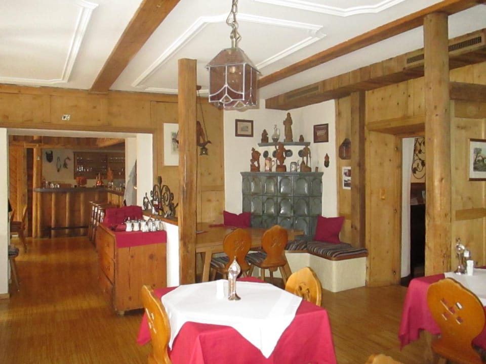 Restaurant/places to eat