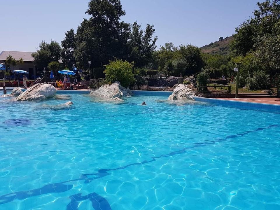 Swimming pool, Swimming pool