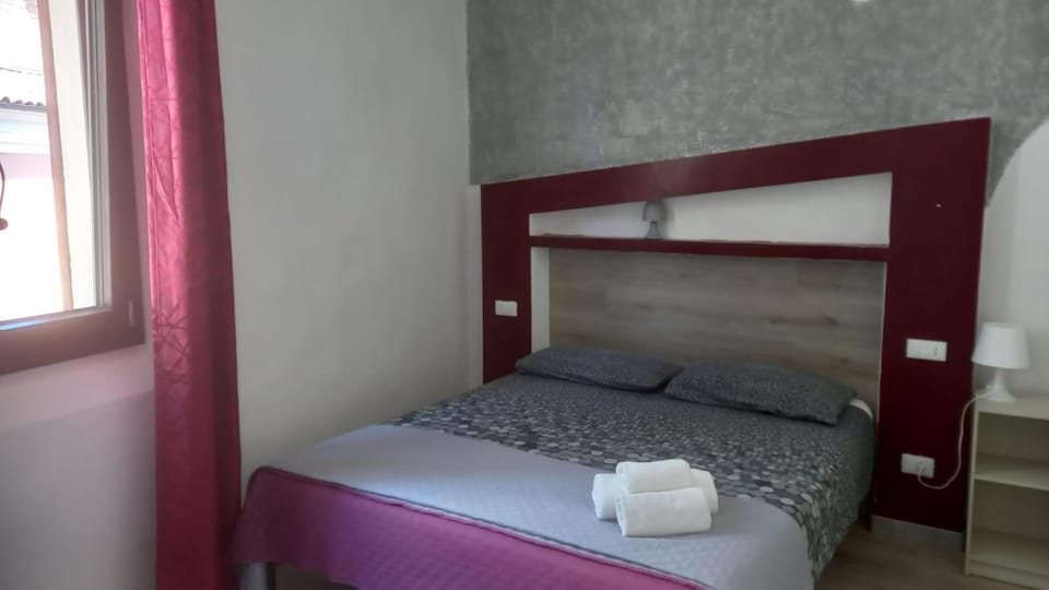 Casa di Leo e Vale House in Imola