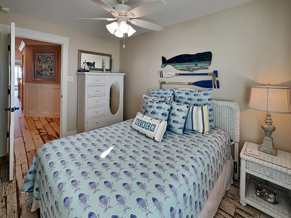 Bed, Bedroom, furniture