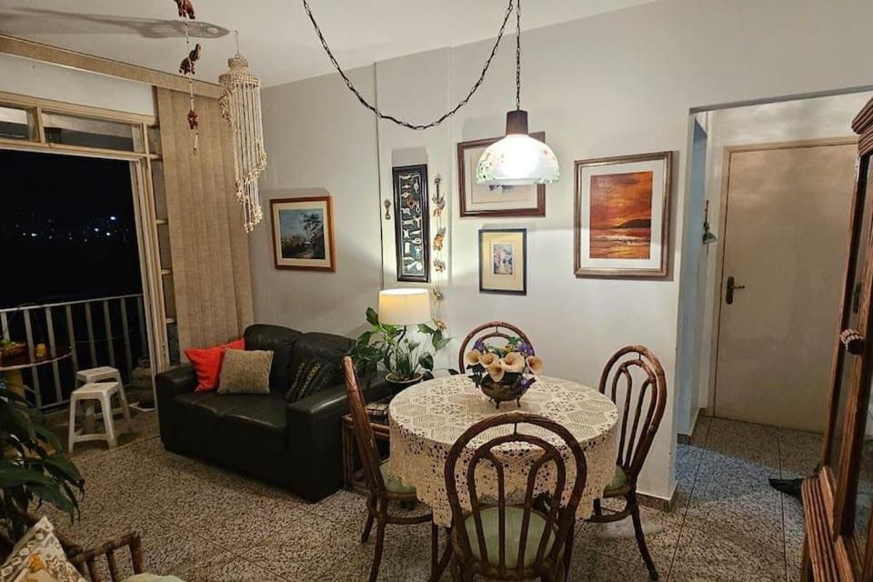 Apartamento espaçoso e aconchegante perto da praia Apartment in Caraguatatuba