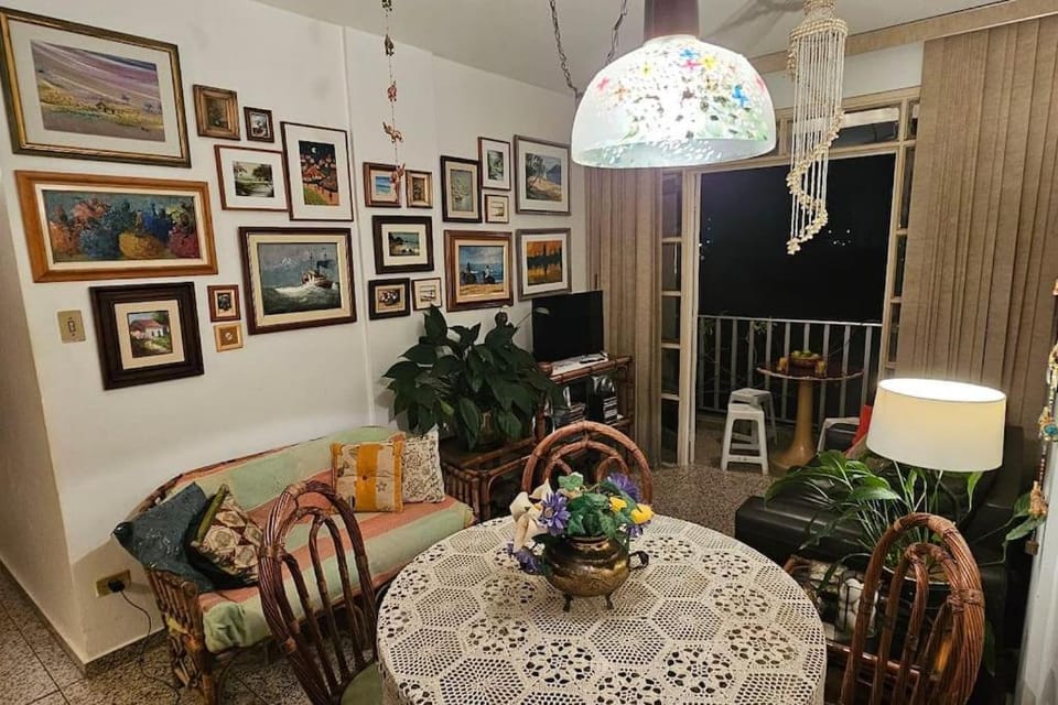 Apartamento espaçoso e aconchegante perto da praia Apartment in Caraguatatuba