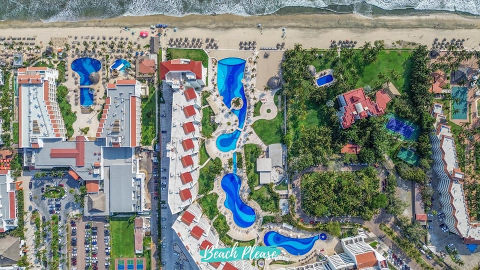 Villamagna - Beachfront Retreat with Oceanviews Apartment in Nuevo Vallarta
