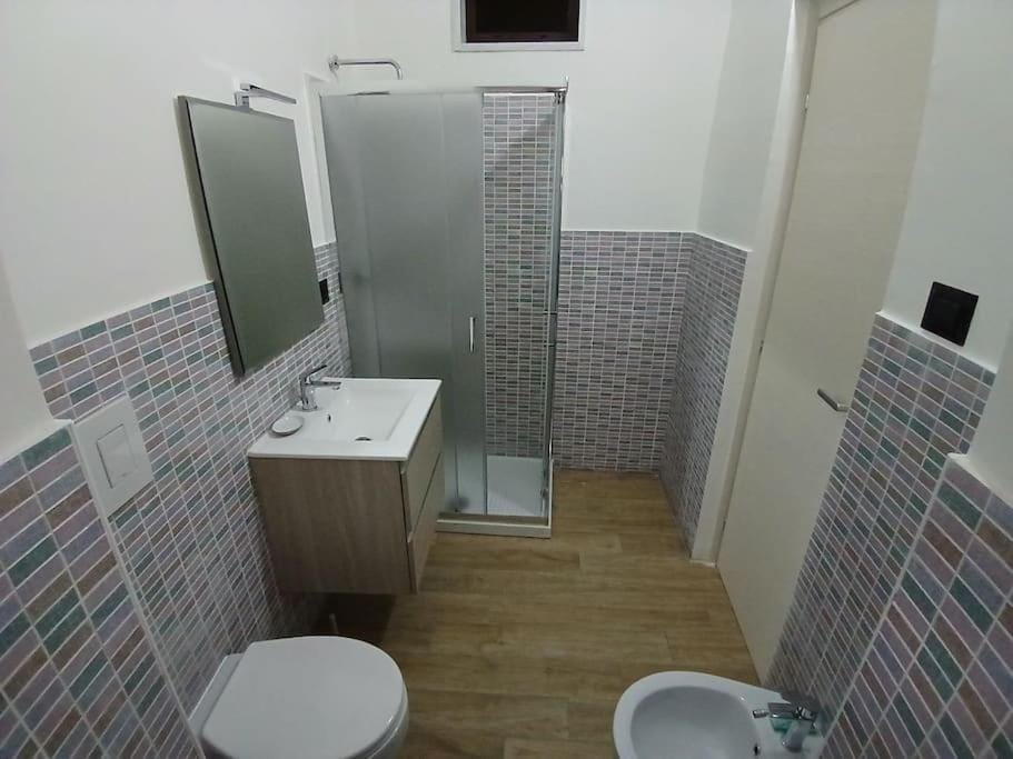 Shower, Toilet, Bathroom, bidet