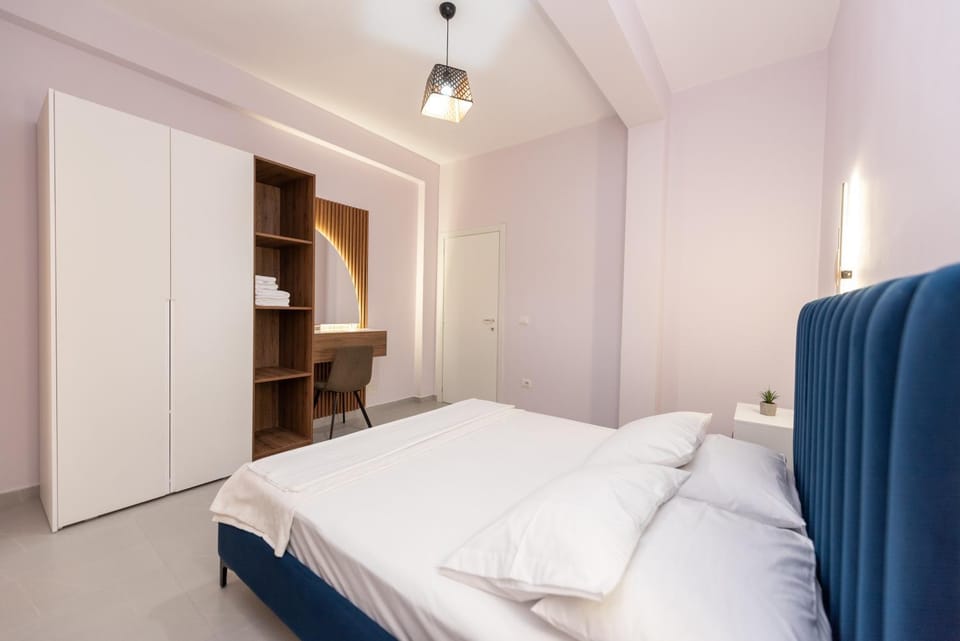 Bed, Bedroom, wardrobe