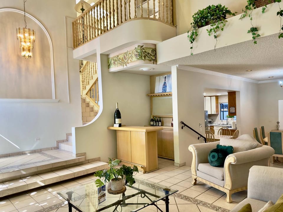 Casa Lomas Cozy 3 Bedroom 2 Bath House by Xolos Stadium House in Tijuana