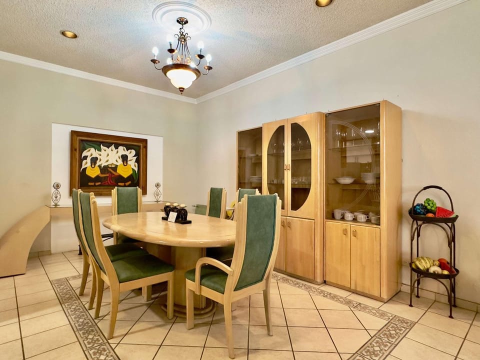 Casa Lomas Cozy 3 Bedroom 2 Bath House by Xolos Stadium House in Tijuana