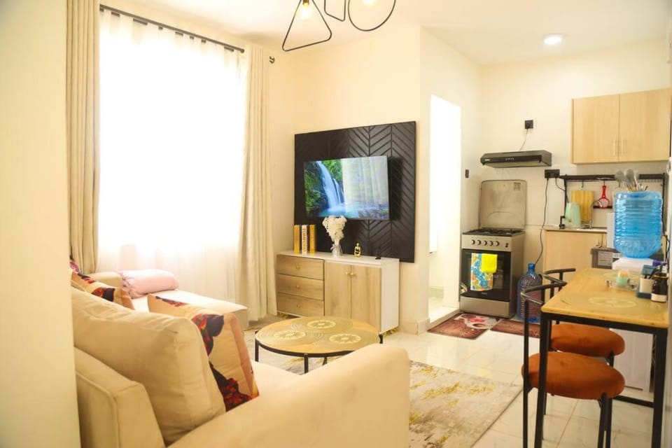 TV and multimedia, Living room, Dining area, pet friendly, stove