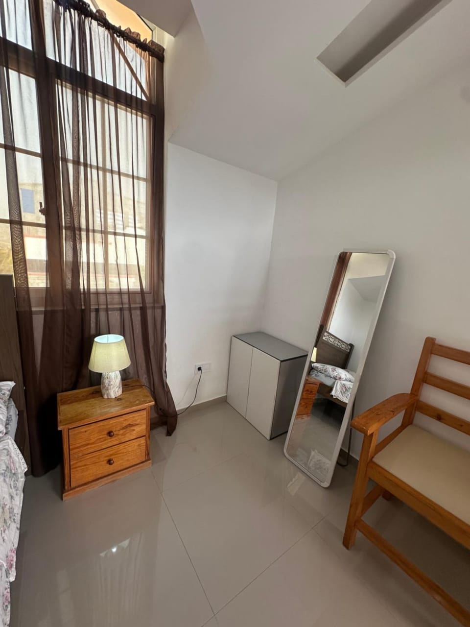 Quarto individual- Casa Mendes Vacation rental in Praia