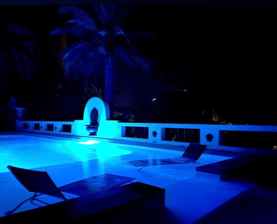 Villa Belle Epoque Saint-Raphaël Bed and Breakfast in Saint-Raphael