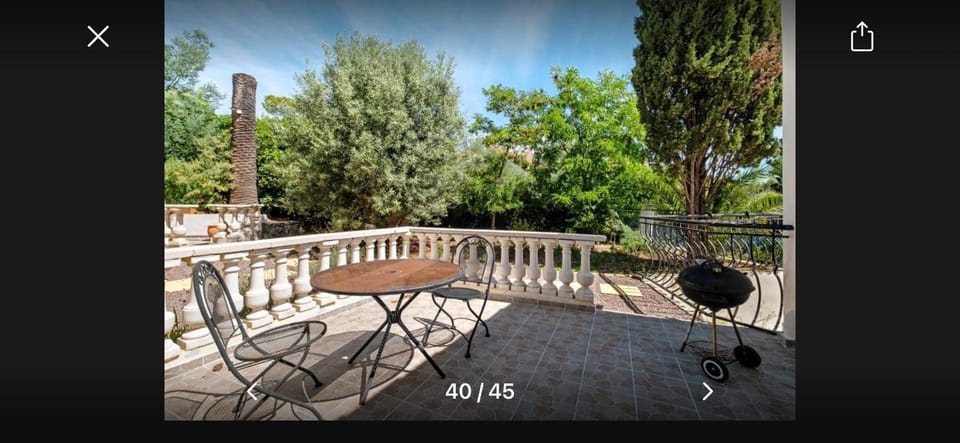 Villa Belle Epoque Saint-Raphaël Bed and Breakfast in Saint-Raphael