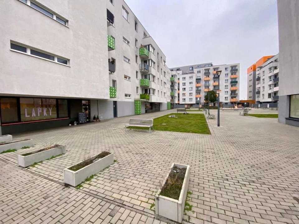 Property building, Location
