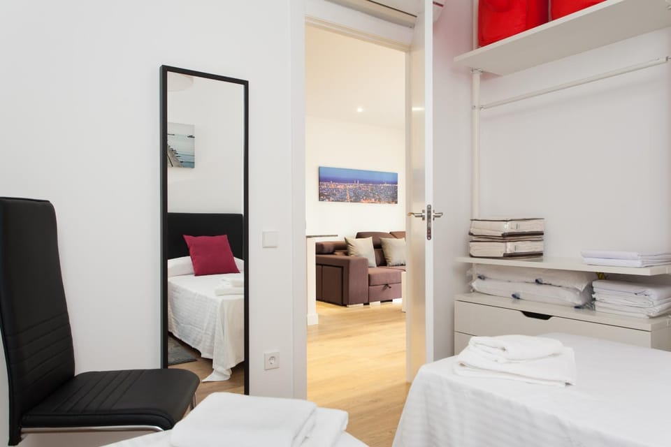 Bed, Living room, Decorative detail, Bedroom