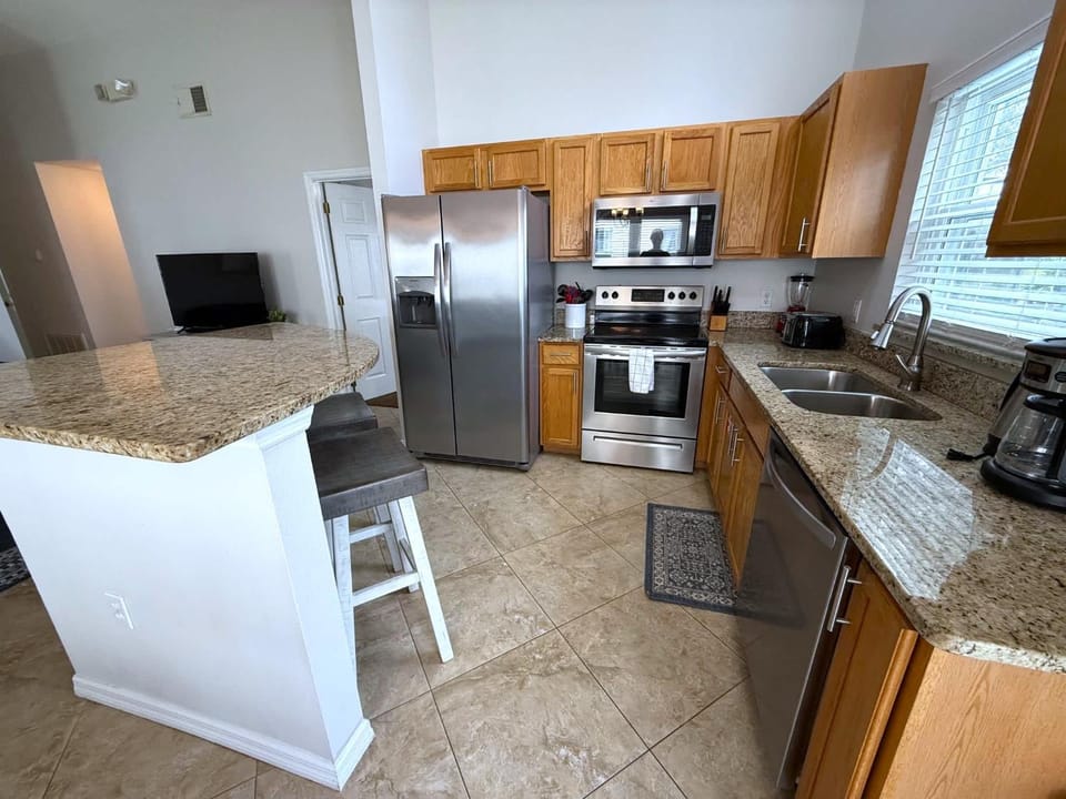 Lake View Villa - Southern Dunes - Golf Community House in Haines City