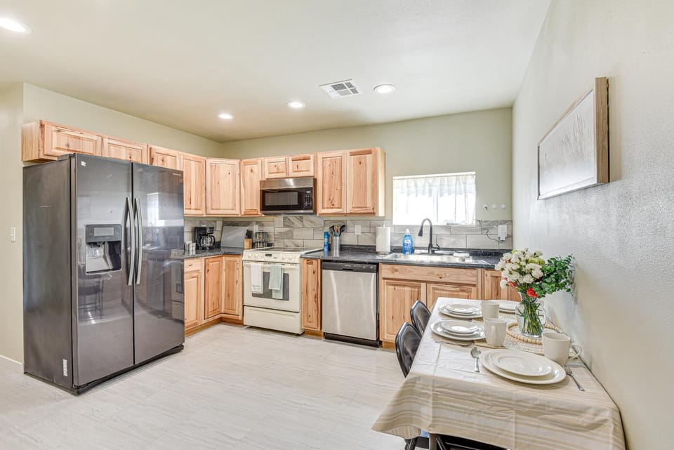Indoor Recreation Room at Skiatook Vacation Rental House in Oklahoma