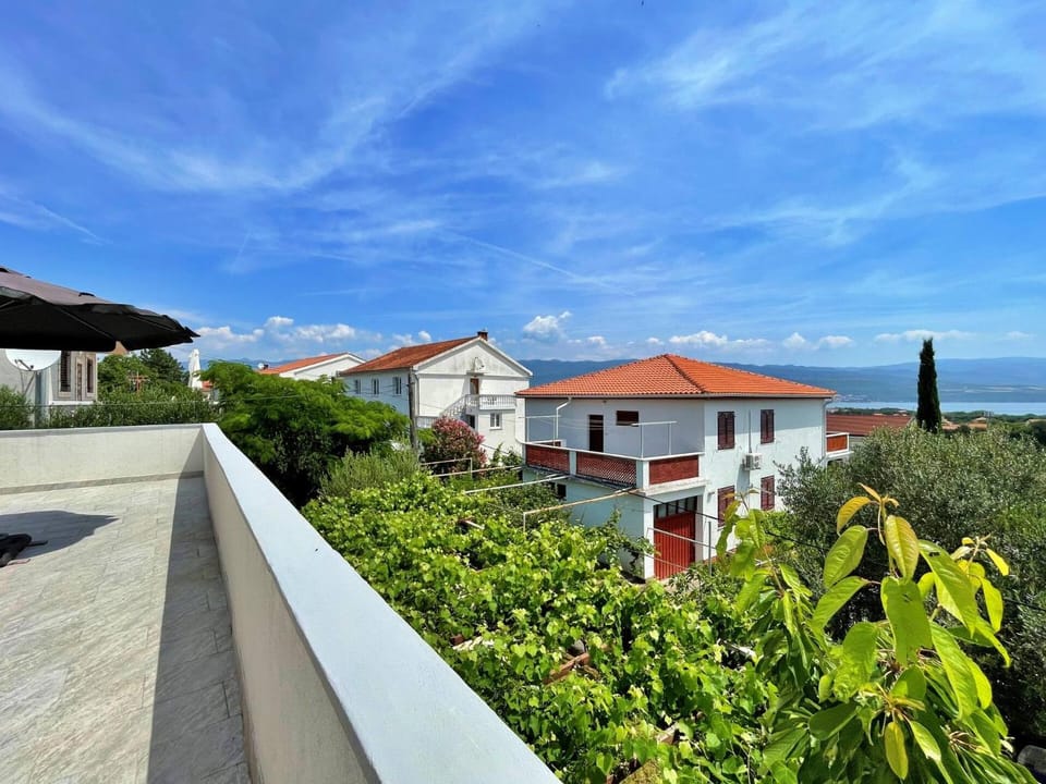Apartment Mara I. Bed and Breakfast in Primorje-Gorski Kotar County