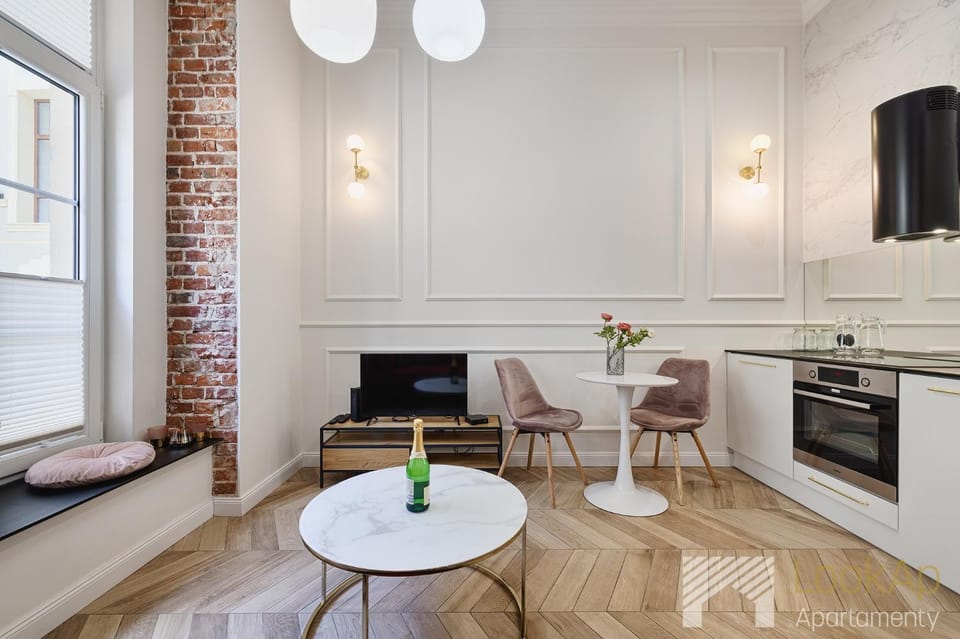 Piotrkowska Glamour by LookAp Apartment in Masovian Voivodeship