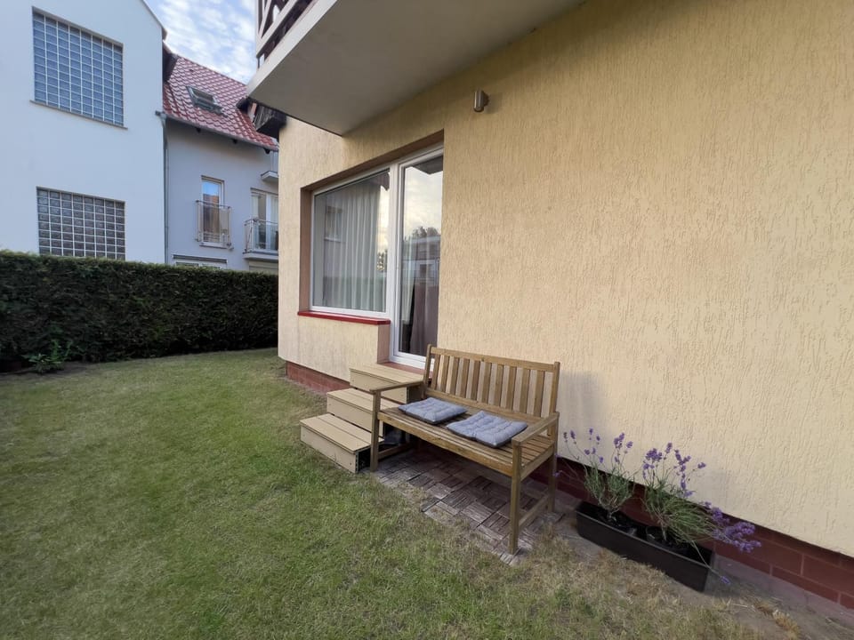 Garden, Balcony/Terrace