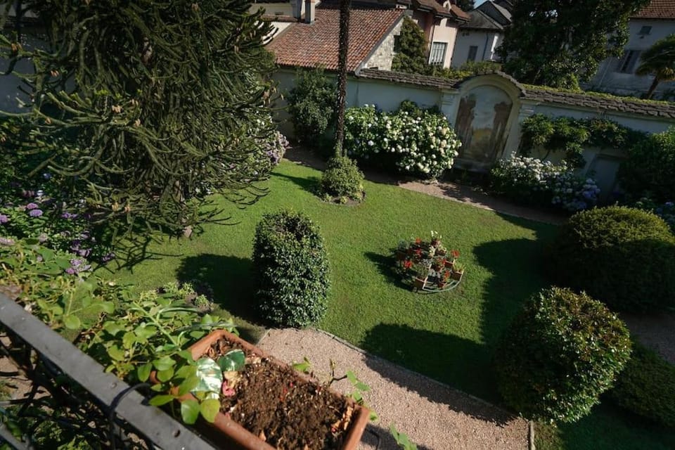 Garden, Garden view
