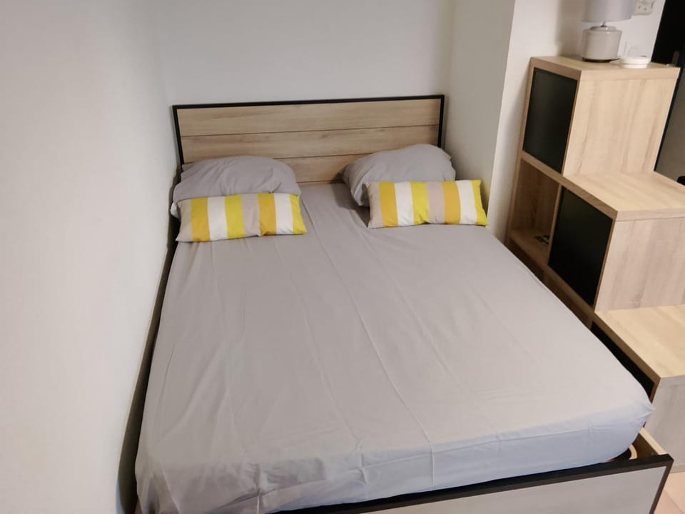 Studio appart'hôtel meublé et climatisé Apartment in Avignon