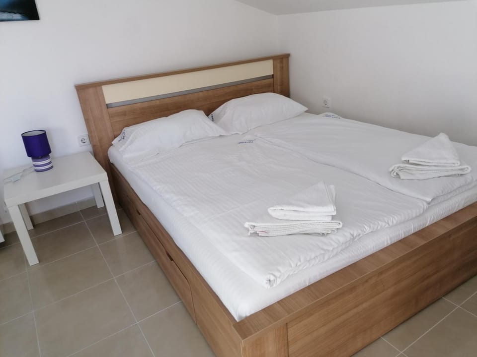 STUDIO APARTMAN kat Apartment in Lika-Senj County