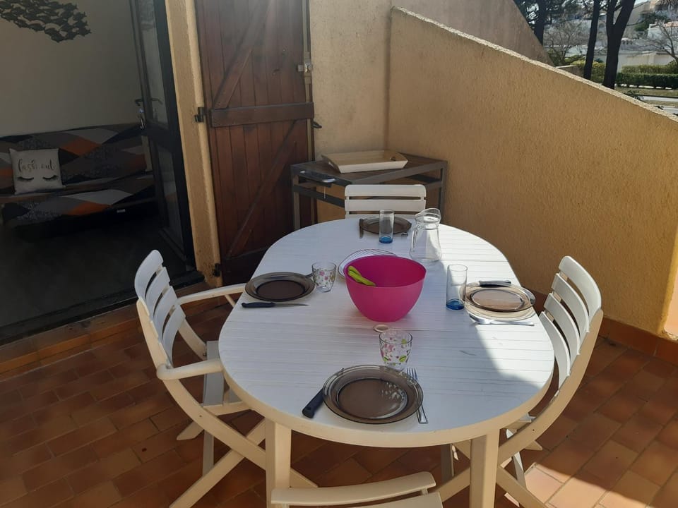 Moderne T2 Mezzanine - 6 Pers. Près Plage et Port, Parking Privé, 36m², Terrasse - Port Leucate - FR-1-798-7 Apartment in Leucate