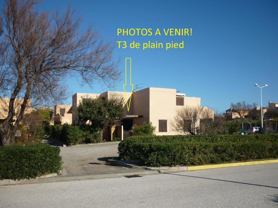 Charmant T3 de plain pied, 4/5 pers, proche plage, parking privé, animaux OK - FR-1-798-17 Apartment in Leucate