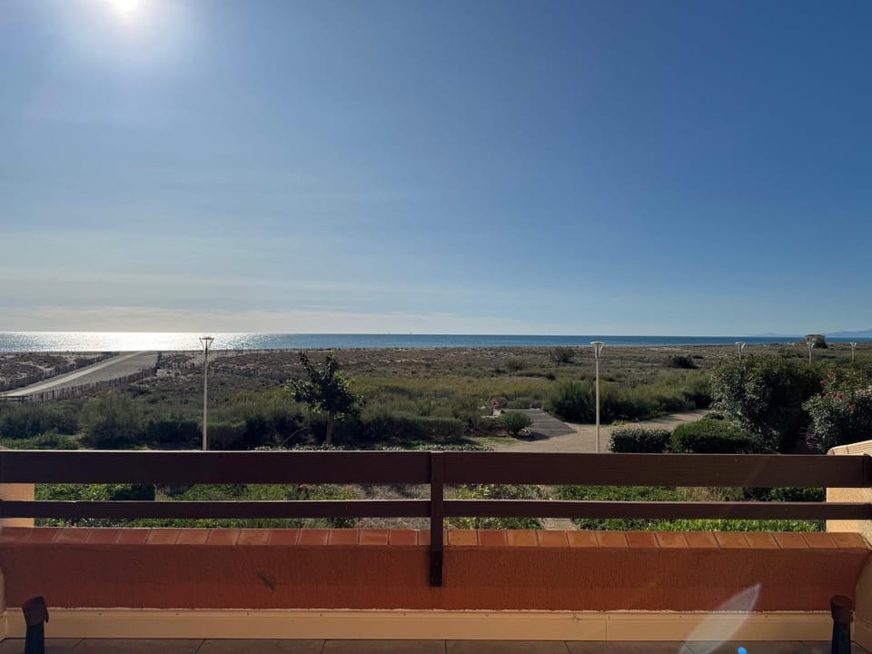 Studio Cabine 4 Pers. Face Mer avec Parking - Port Leucate Cabin in Le Barcarès