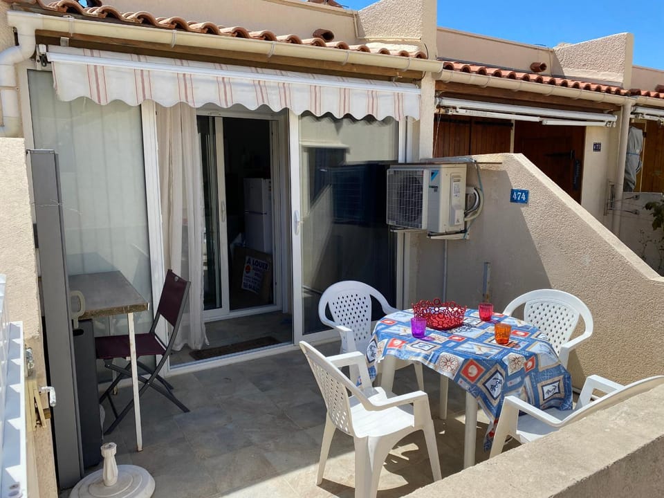 Charmante Villa Climatisée 4 Pers, Terrasse, Parking, Proche Plage et Port - FR-1-798-48 Villa in Leucate