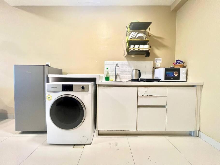 T6 1-10Pax Trefoil Setia Alam 2Room SCCC Top Glove tower Apartment in Selangor, Malaysia