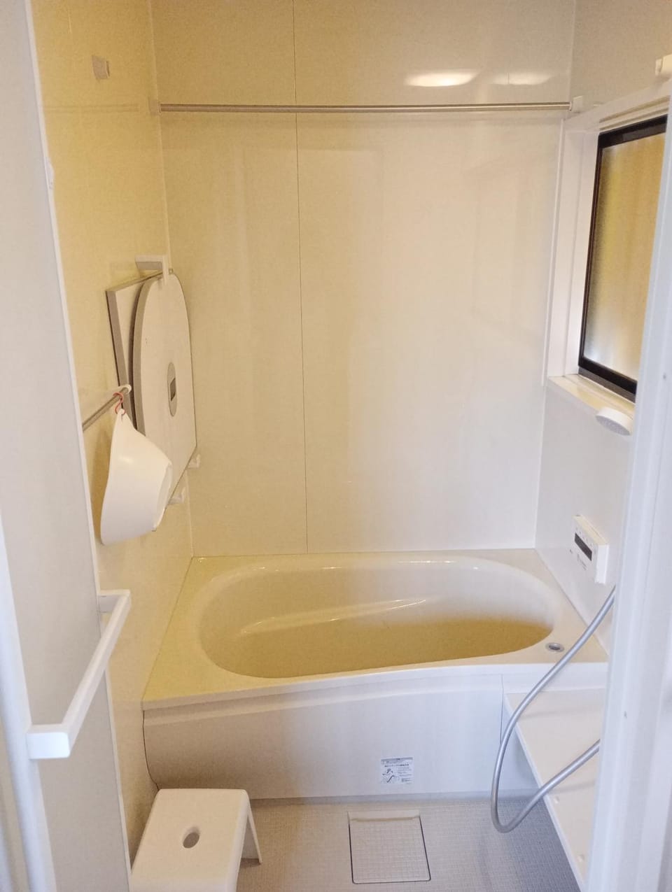 Hot Tub, Bathroom