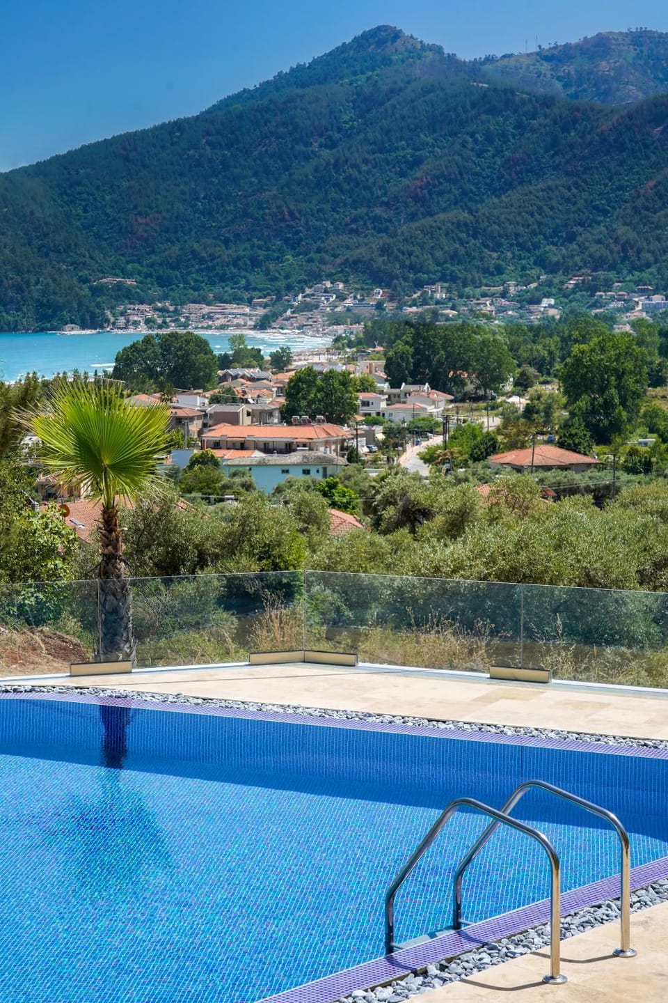 Brothers Seaview Apartment hotel in Thasos