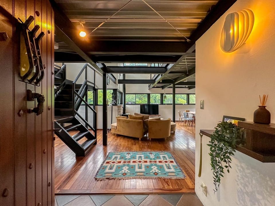 Eight Life Go-173ｍ2超の1棟貸しペット可 Villa in Yokosuka