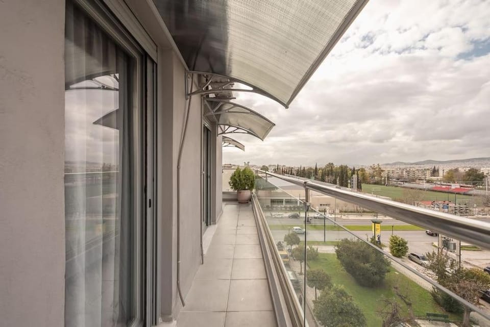 Superior Apartment in Gazi with Rooftop Acropolis View Access Apartment in Athens