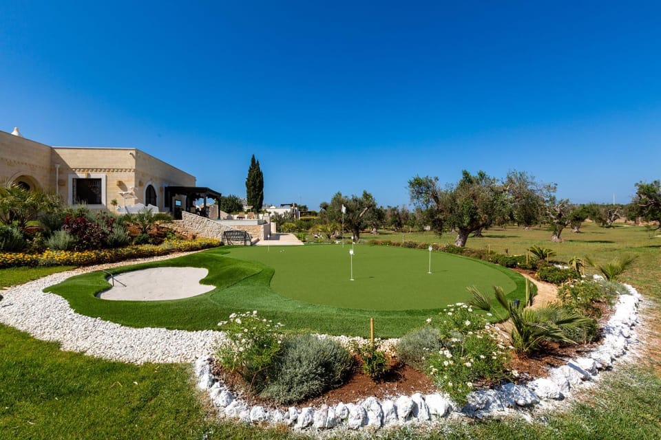 Property building, Garden