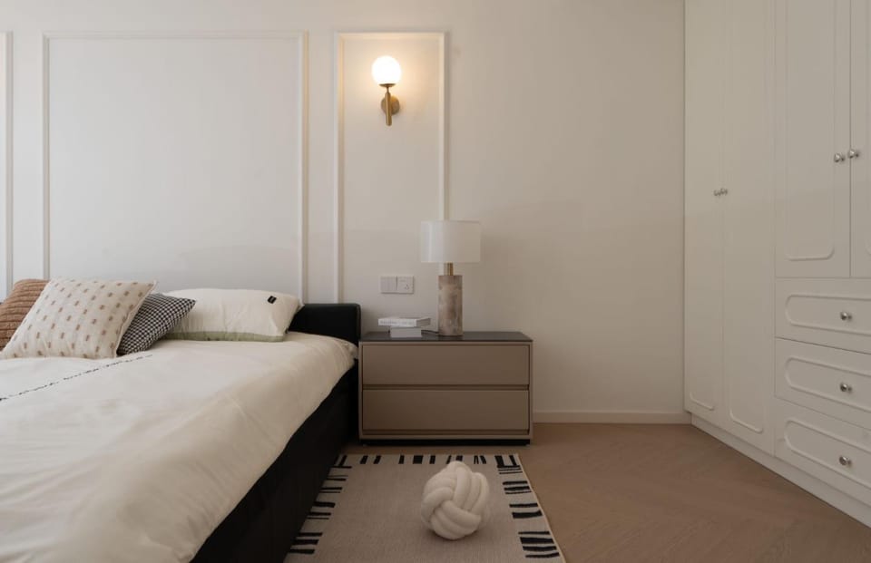 Bed, Photo of the whole room, Bedroom, wardrobe