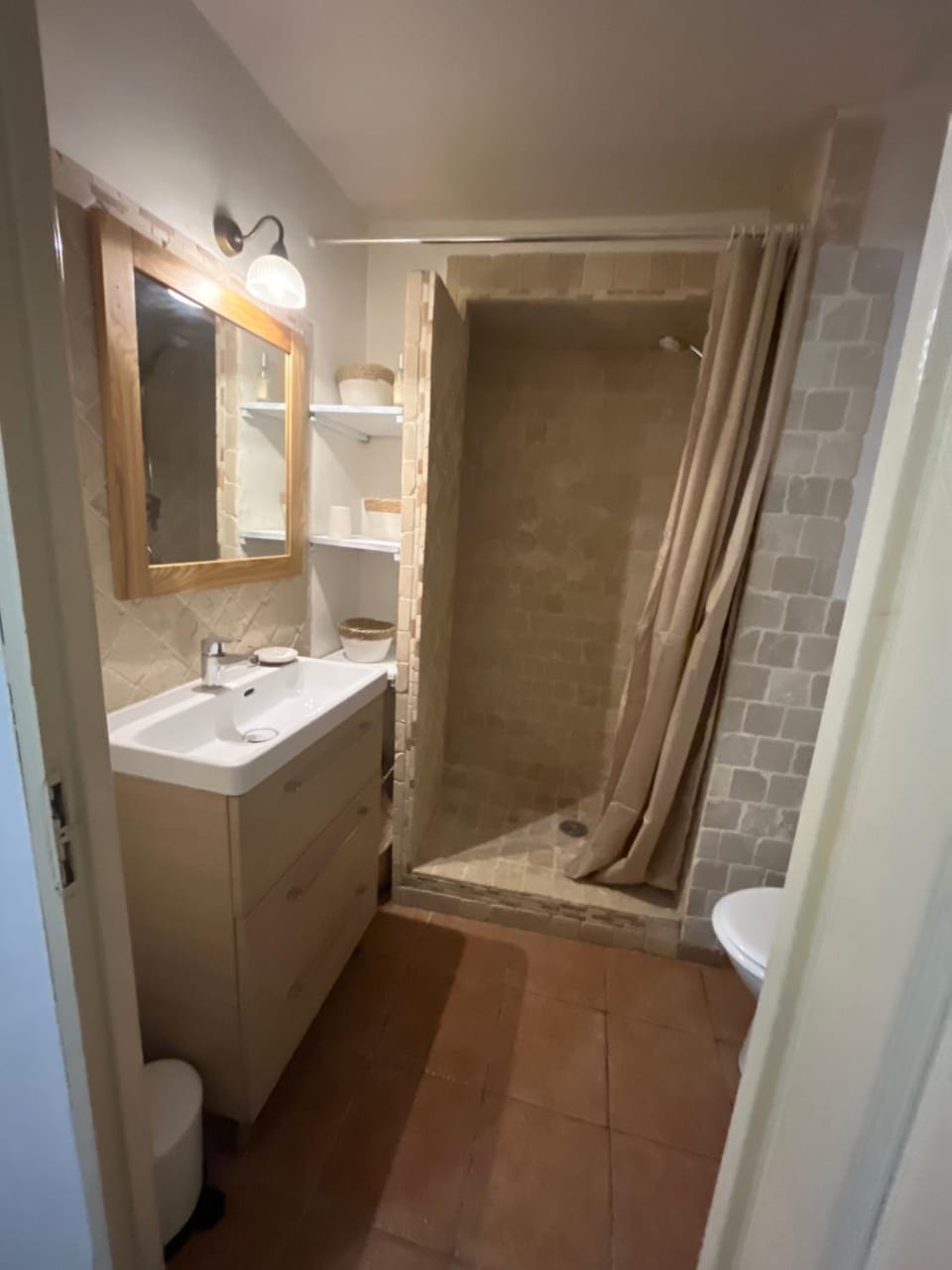 Shower, Toilet, Bathroom