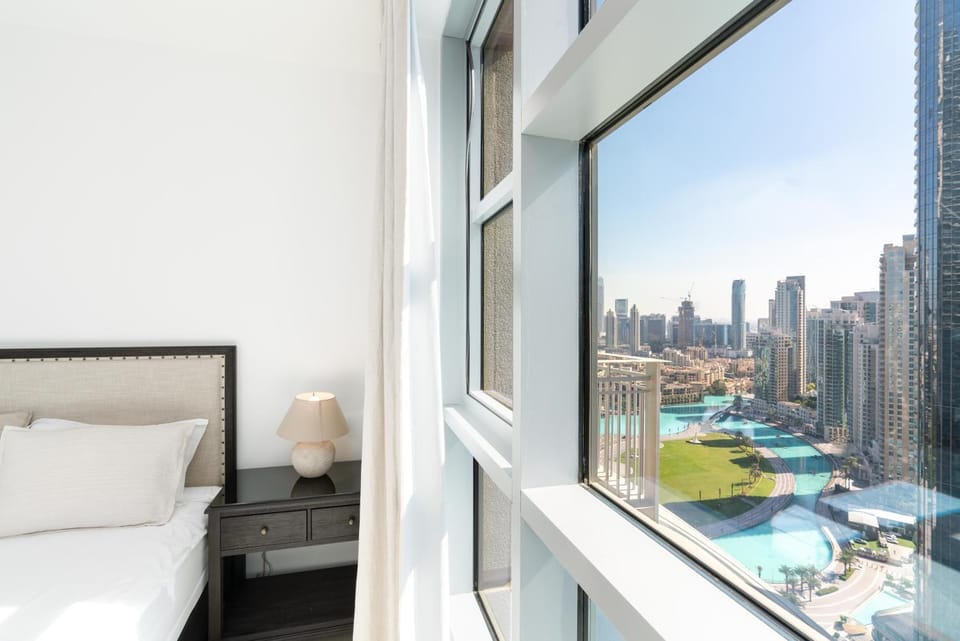 Downtown,Fountain view, nearBurj Khalifa,3 minutes walk to Dubai Mall Hotel in Dubai