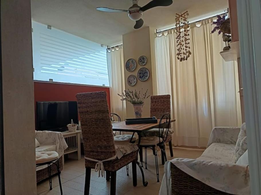 Balcony/Terrace, Dining area