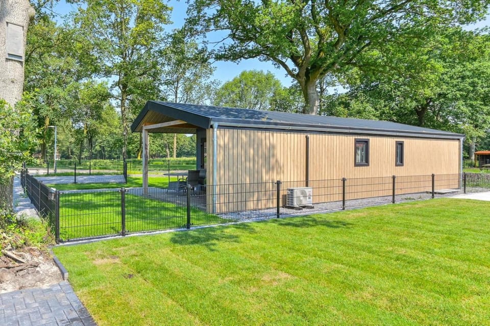 Luxe Lodge voor 4 personen - Rolstoel-toegankelijk House in Drenthe (province)