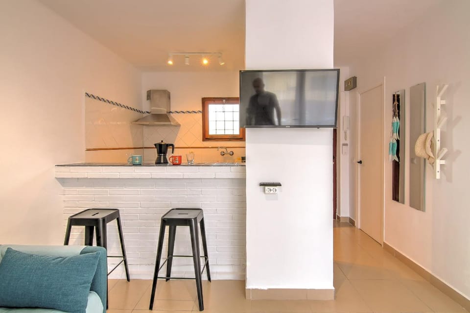 Atic Els Pins Apartment in Baix Empordà