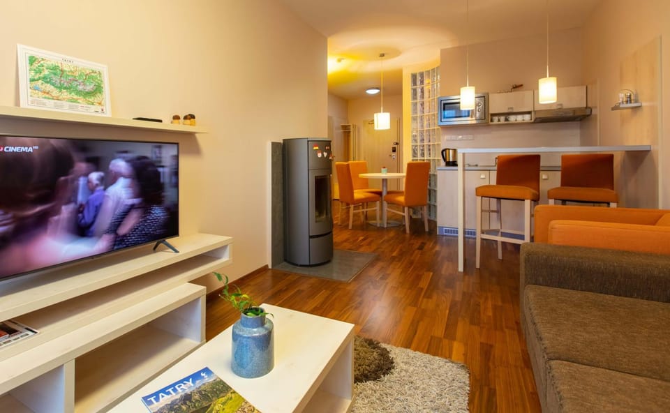 Kitchen or kitchenette, Living room, Dining area, stove