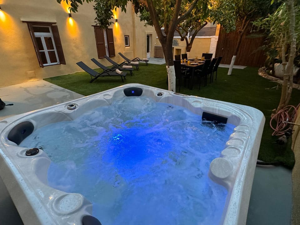 Night, Garden, Hot Tub, Garden view