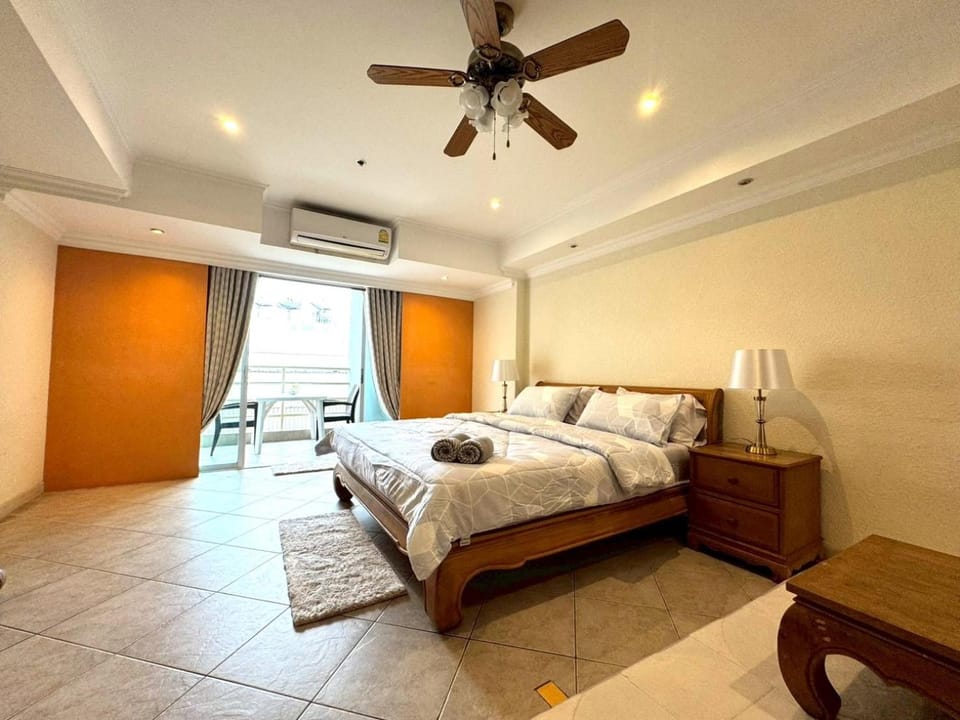 View Talay 6 Close to Central Beach Apartment in Pattaya City