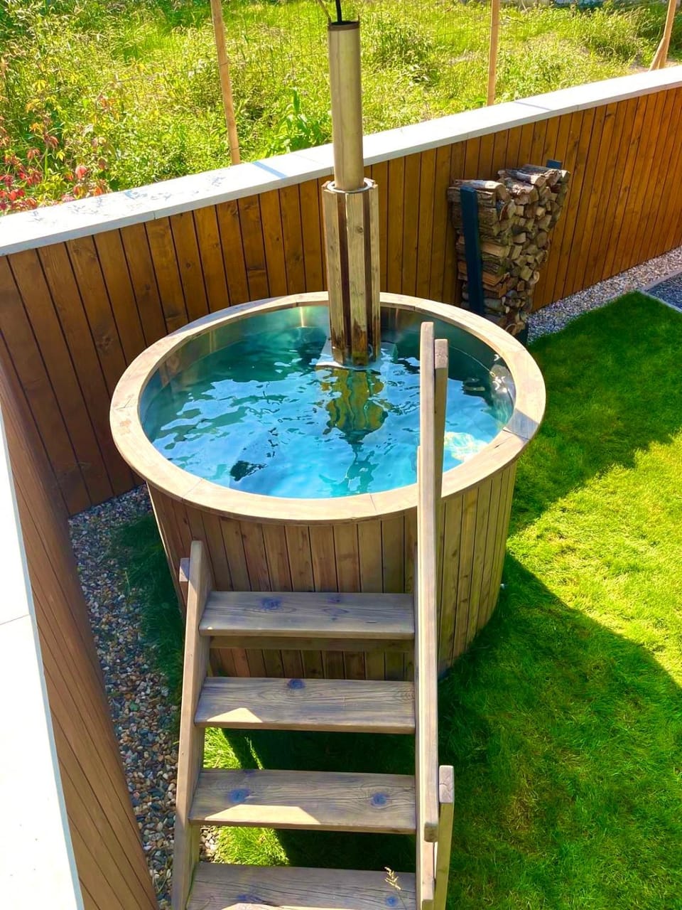 Open Air Bath, Open Air Bath