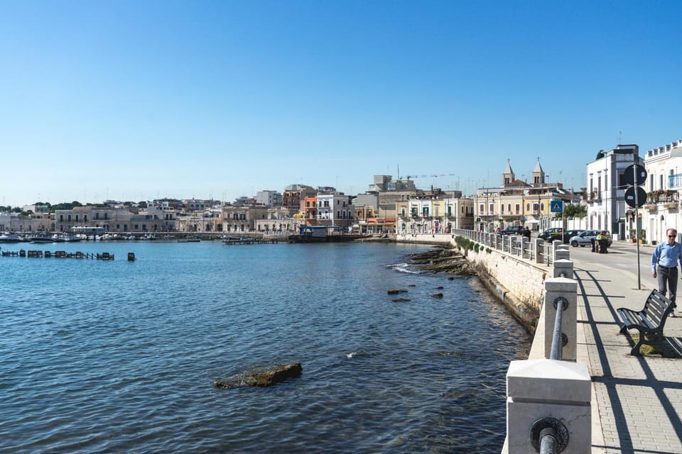 Nearby landmark, Activities, Bird's eye view, Beach, Evening entertainment, Landmark view, Entertainment, Location