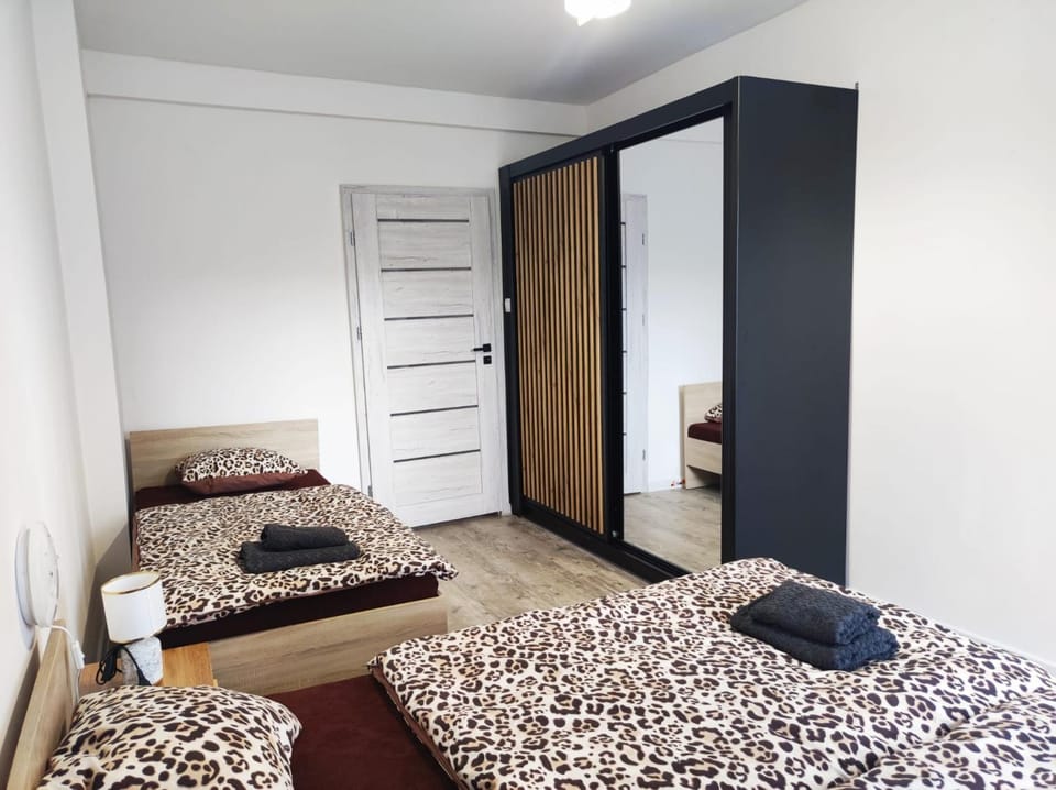 Bed, Photo of the whole room, Bedroom, towels, wardrobe