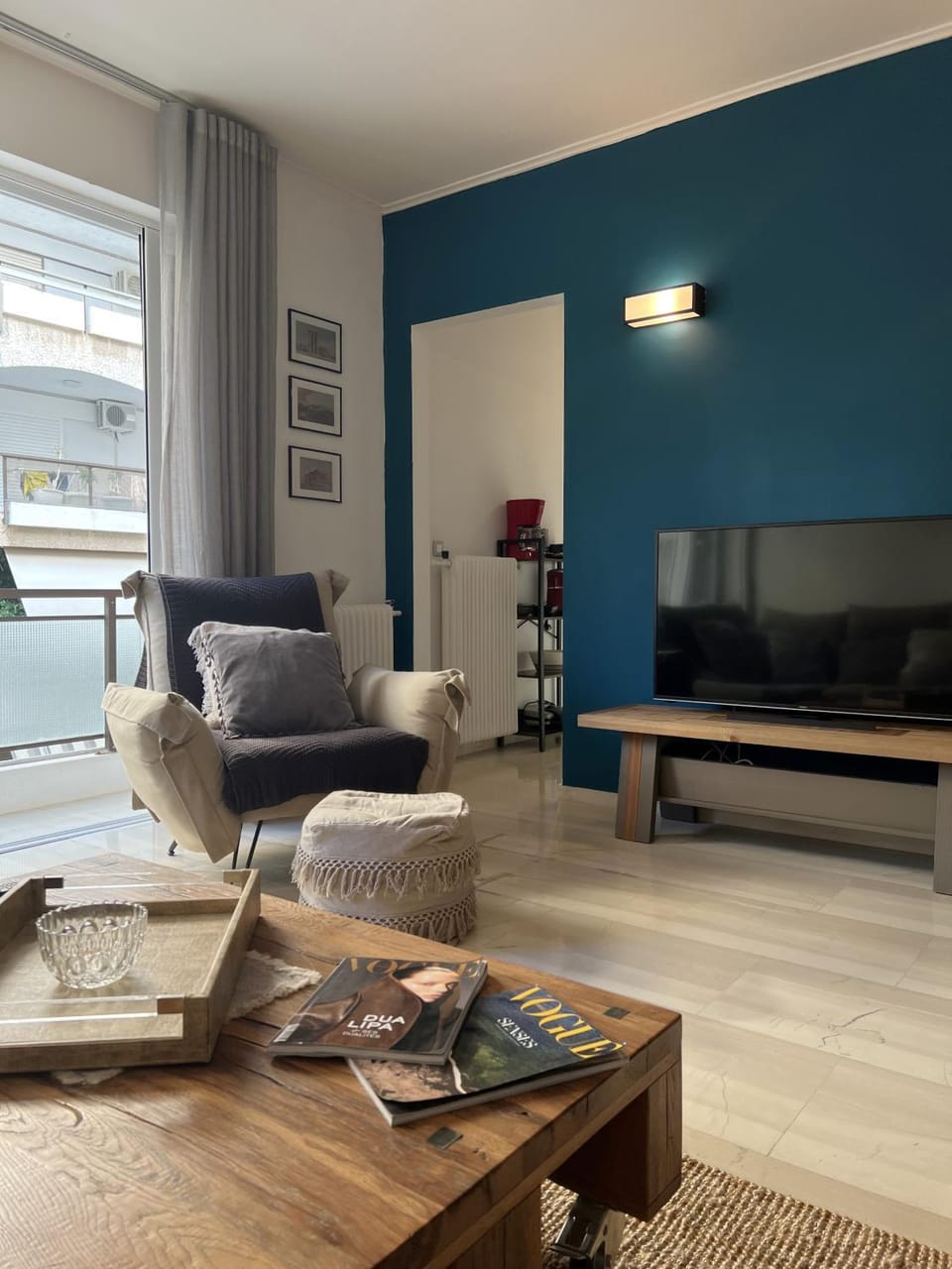 TV and multimedia, Living room, Seating area