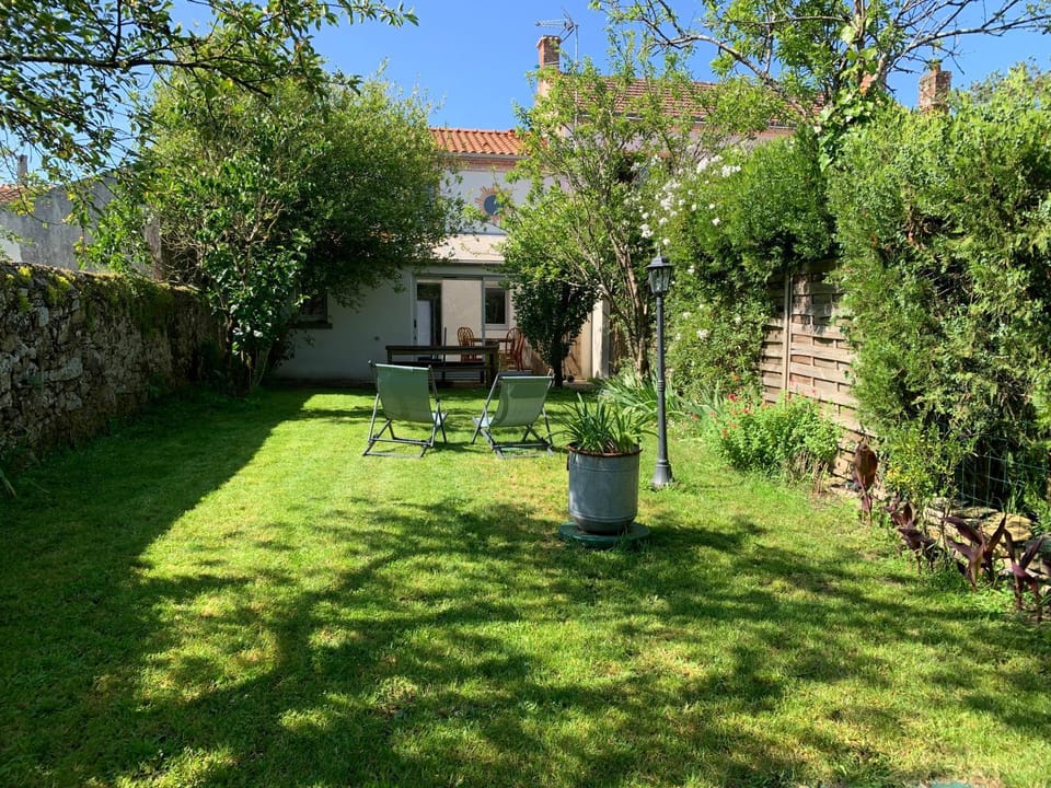 BBQ facilities, Garden